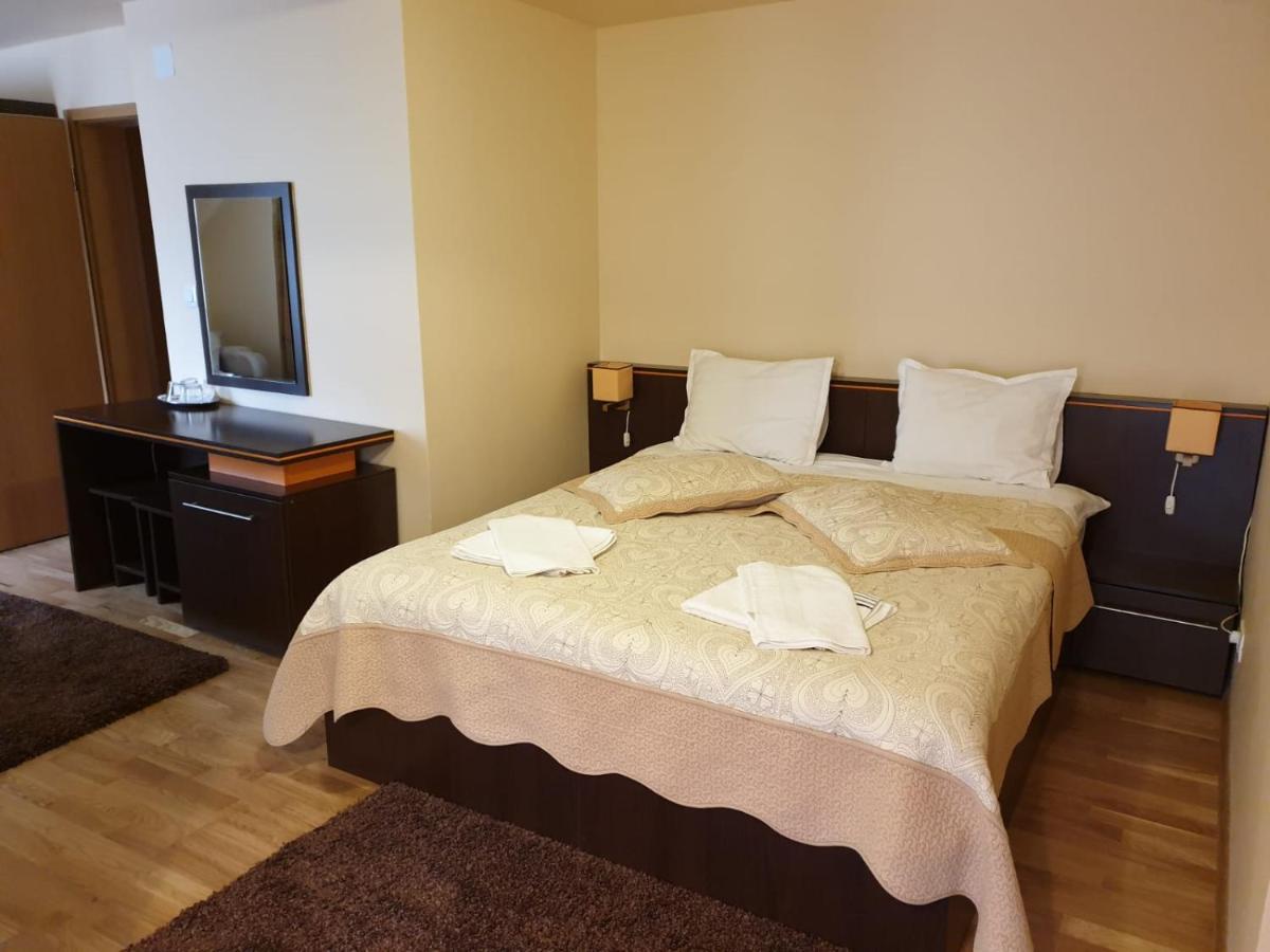 Hotel Casa Enescu Bran  Esterno foto