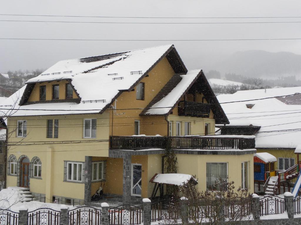 Hotel Casa Enescu Bran  Esterno foto