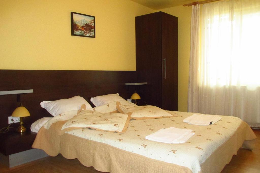 Hotel Casa Enescu Bran  Camera foto
